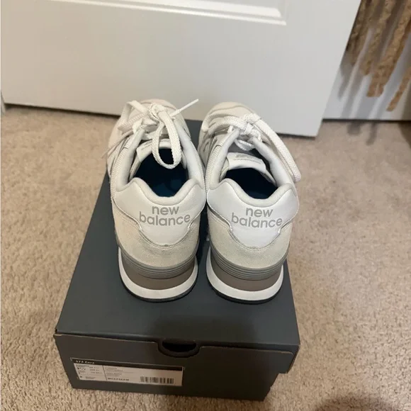 Women’s New Balance 574 Core - Picture 2 of 7